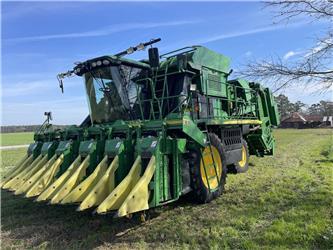 John Deere 7760