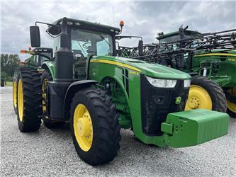 John Deere 8245R
