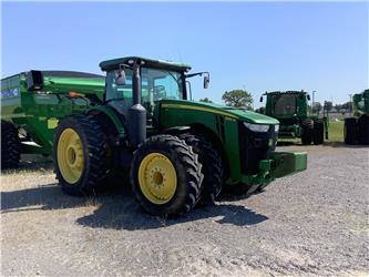 John Deere 8310R