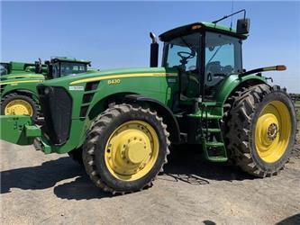 John Deere 8430