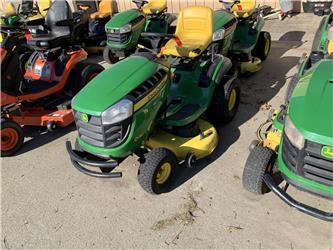 John Deere D130