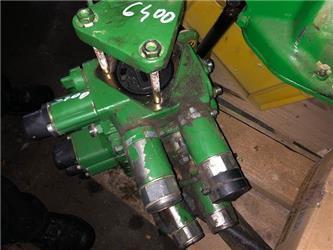 John Deere 6800 - Rozdzielacz