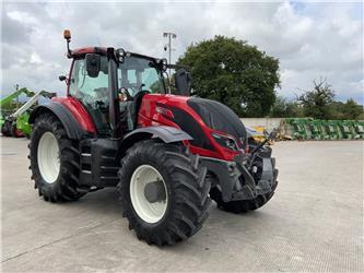 Valtra T174 Versu Tractor (ST17618)