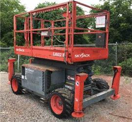 SkyJack SJ 6832