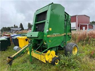 John Deere 590