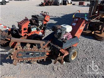 Ditch Witch 1030H