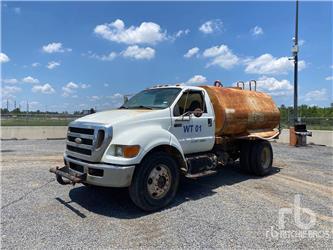 Ford F-750
