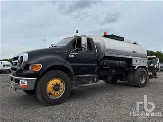 Ford F-750
