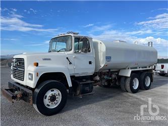 Ford LT8000