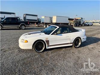 Ford MUSTANG