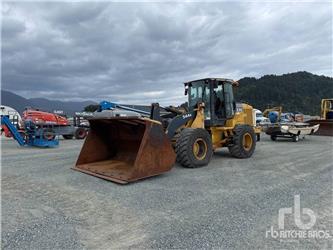 John Deere 544K