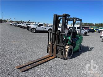 Mitsubishi FG30NGLE