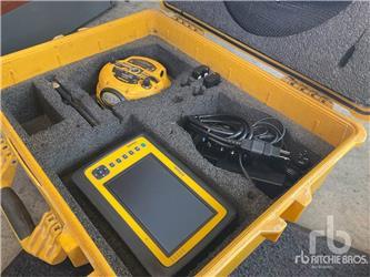 Trimble SPS881