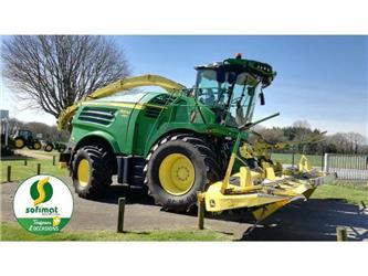John Deere 8500