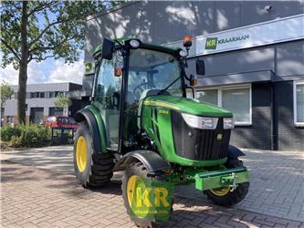 John Deere 3039R