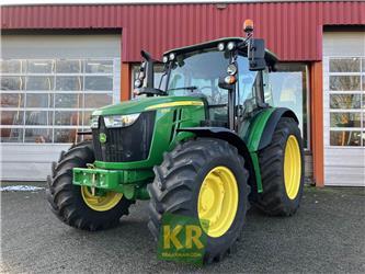 John Deere 5115M