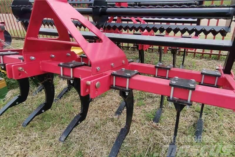  Other 11 Tine Chisel Plough With Roller Ostali kamioni
