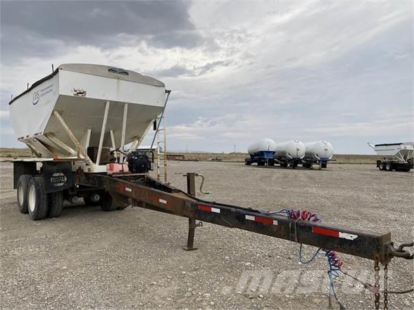 WILLMAR LOADRUNNER 16 Rasturači mineralnog đubriva