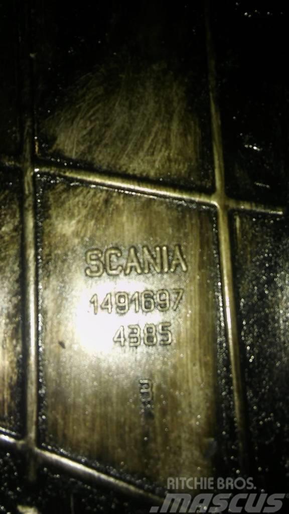 Scania R420 rocker cover 1491697,1517928 Kargo motori