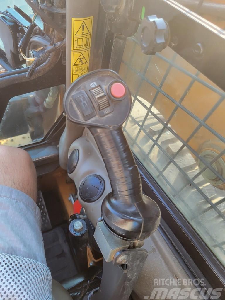 CASE SR 250 Skid steer mini utovarivači