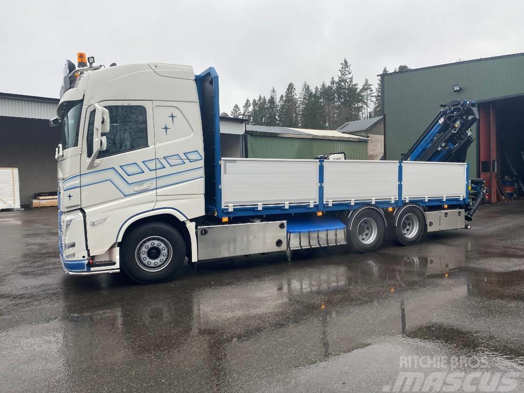 Volvo FH 6x4 Flak och Kran "Fabriksny" Kamioni sa otvorenim sandukom