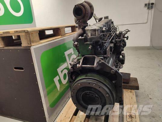 John Deere 7820 (6081HRW42) Motori