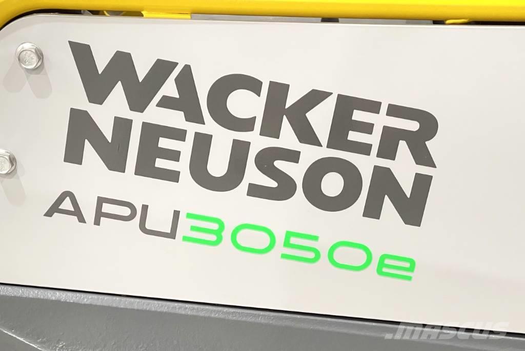 Wacker Neuson APU3050E Vibro ploče