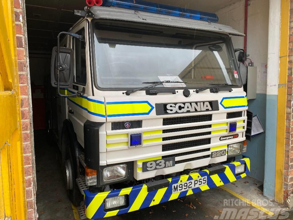 Scania 93 M 220 Vatrogasna vozila