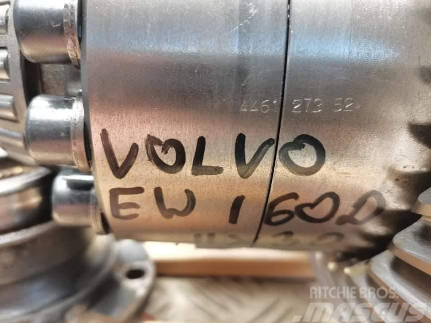 Volvo EW 160B {APL-B745 P4  front differential 11X30} Osovine