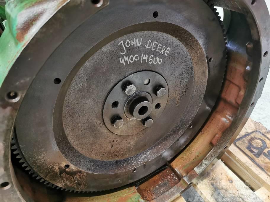 John Deere 4400 {J.D 4039TF}  flywheel Motori