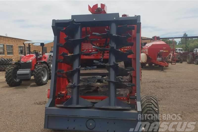  Other New Fimaks 5 ton manure spreaders Ostali kamioni