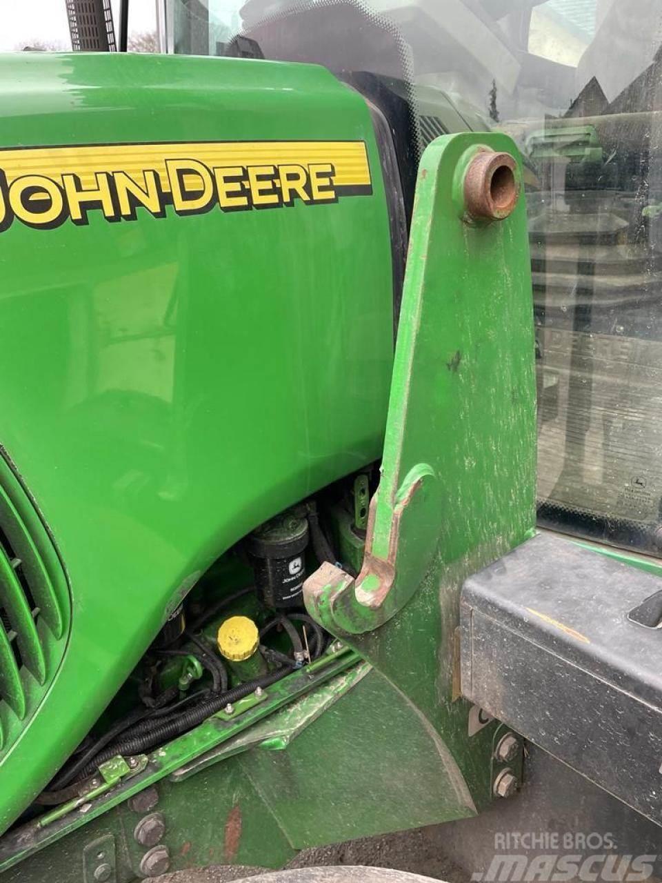 John Deere Frontladerkonsolen Ostala dodatna oprema za traktore