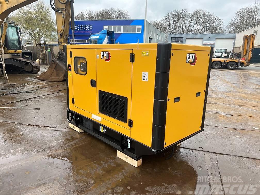 CAT DE 88 E0 (80KVA 64KW) new unused Dizel generatori