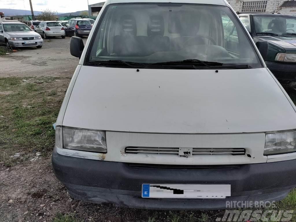 Fiat Scudo Furg cerrado 1.9D EL 40 DE Dostavna vozila / kombiji