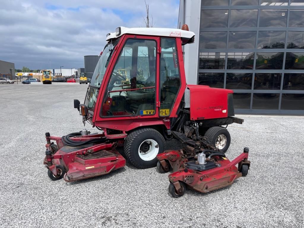 Toro GROUNDSMASTER 4000D Riding mowers