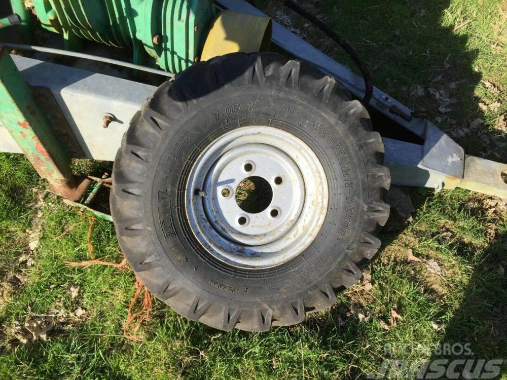  Dumper wheel and tyre 7.00 -12 £70 plus vat £84 Gume, točkovi i felne