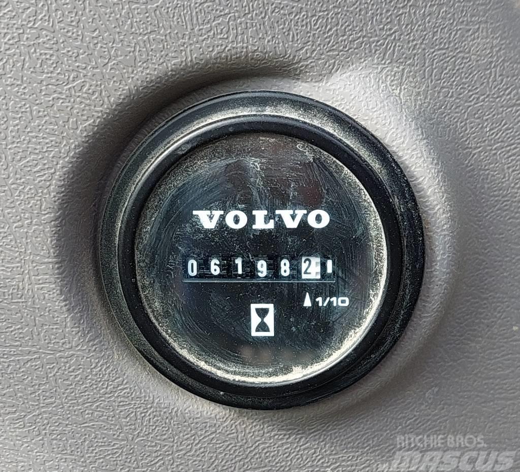 Volvo EC300EL Bageri guseničari