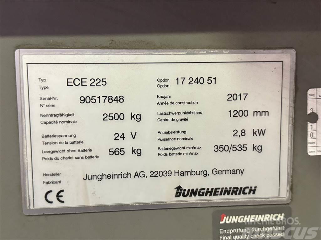 Jungheinrich ECE 225 - BJ. 2017 - NUR 3.703 - SONDERPREIS Mini bageri < 7t