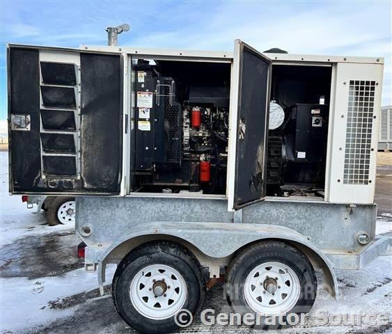 CAT 100 kW - JUST ARRIVED Dizel generatori