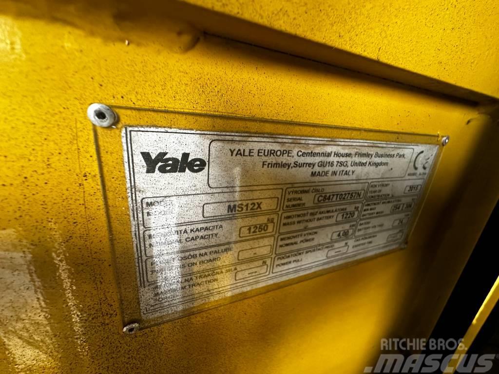 Yale MS12x Ručni električni viljuškar