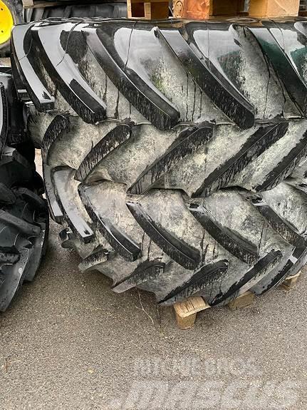 John Deere Hjul par: Michelin Multibib 650/65R38 GKN gul 20 Gume, točkovi i felne