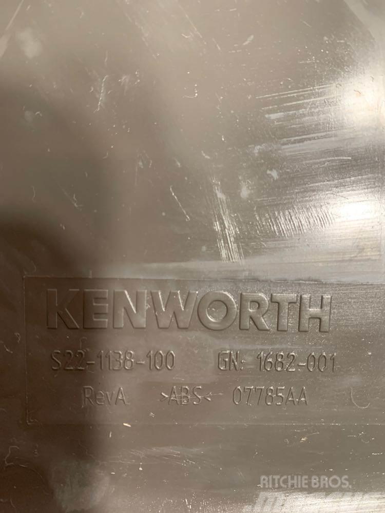 Kenworth T800 Ostale kargo komponente