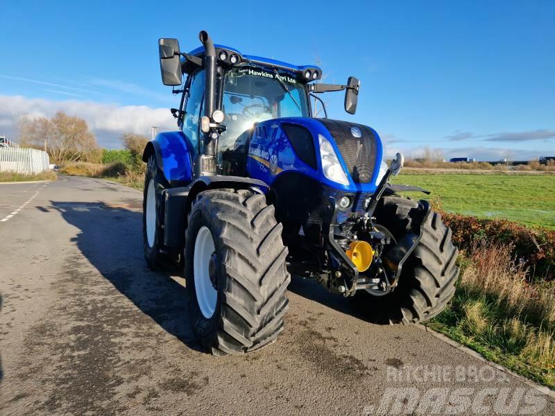 New Holland T7.210AC Traktori