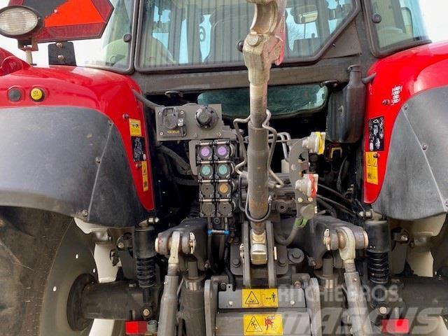 Massey Ferguson 5713S Efficient Dyna 4 Novatel RTK autostyring Traktori