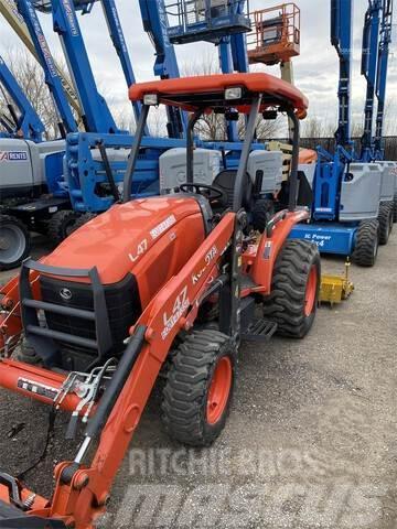 Kubota L47 Front loaders and diggers