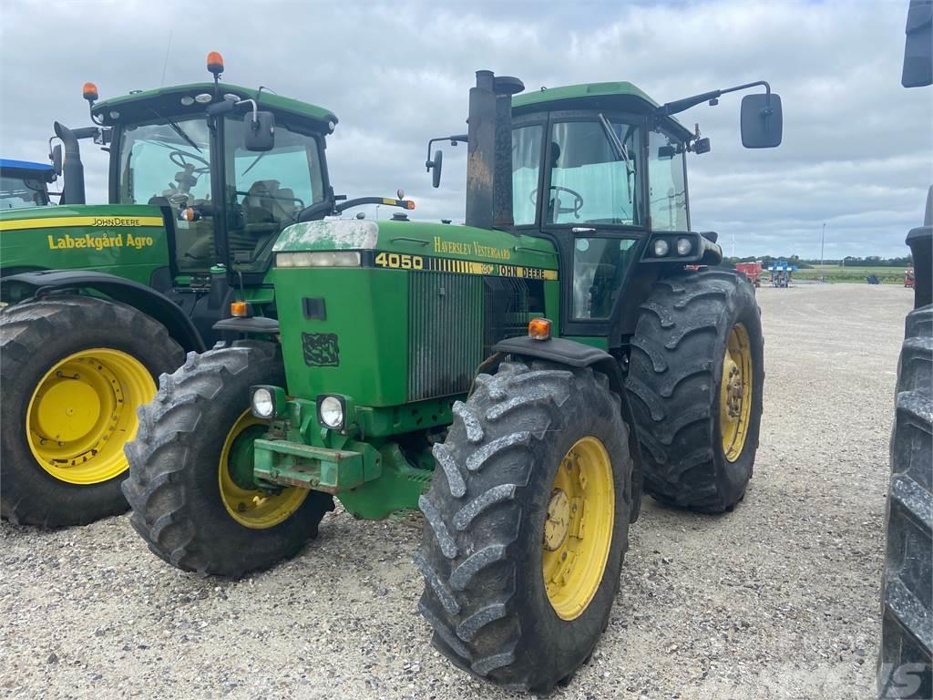 John Deere 4050 Traktori