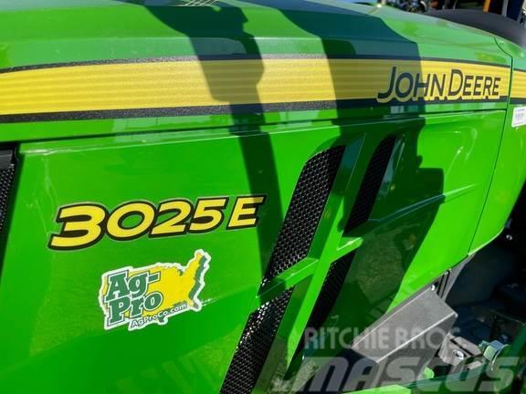 John Deere 3025E Manji traktori