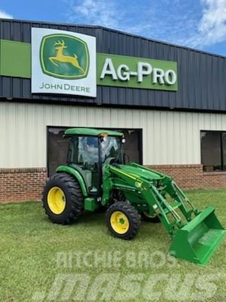 John Deere 4066R Traktori