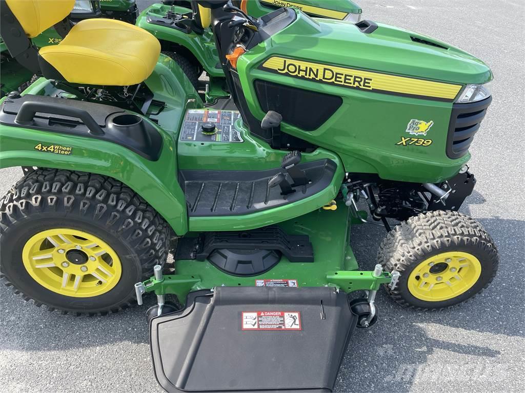 John Deere X739 Manji traktori