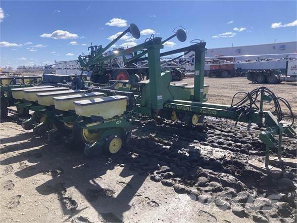 John Deere 7200 Sadilice